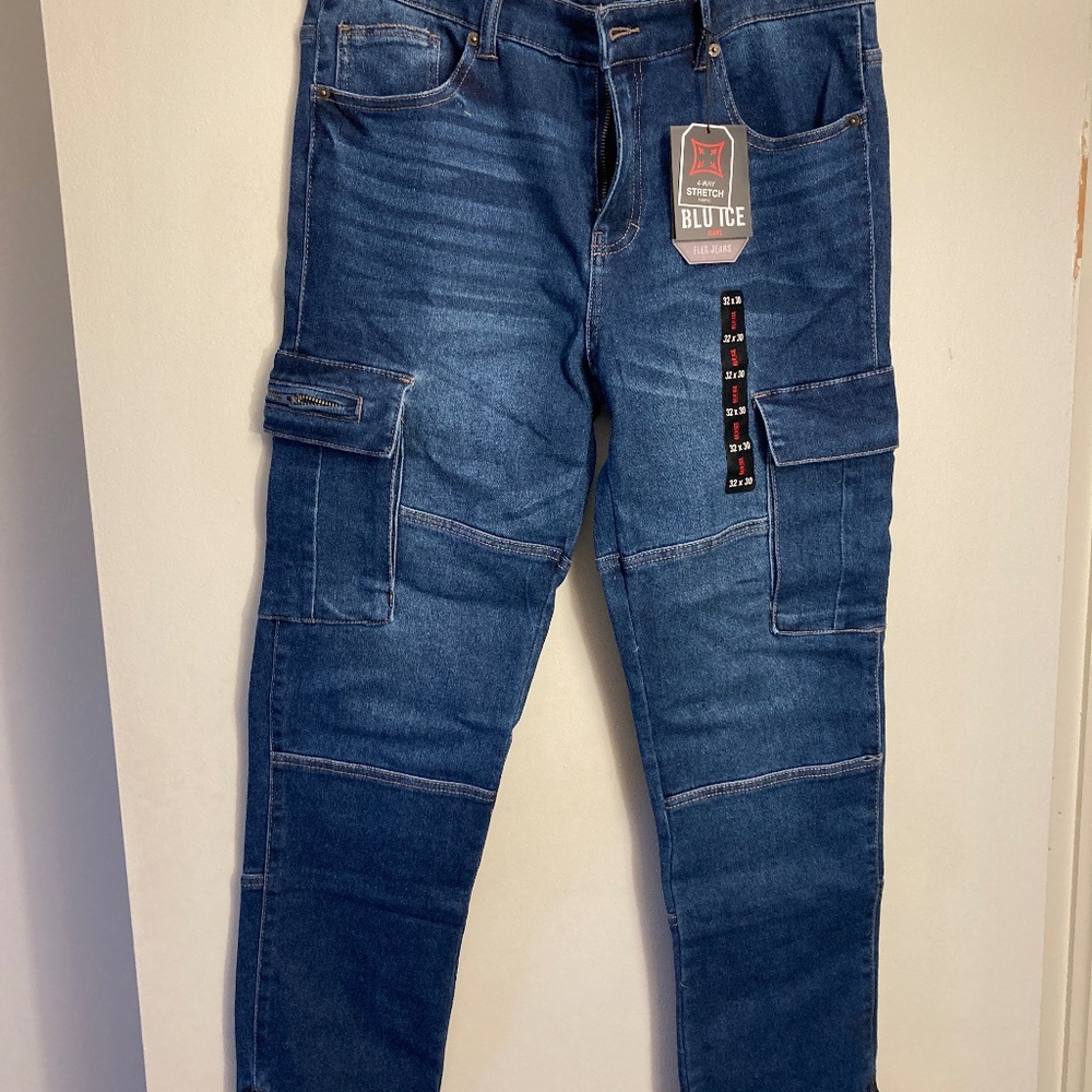 NWT Blu Ice Men’s Stretch Cargo Denim Jeans